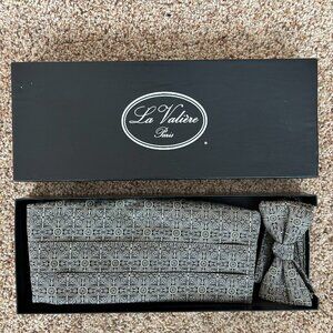 La Valière Paris Silver & Black Silk Bowtie & Cummerbund Set